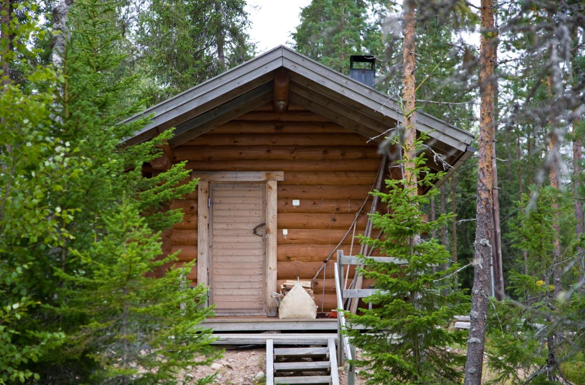 尤康洛马小屋 罗瓦涅米 外观 照片